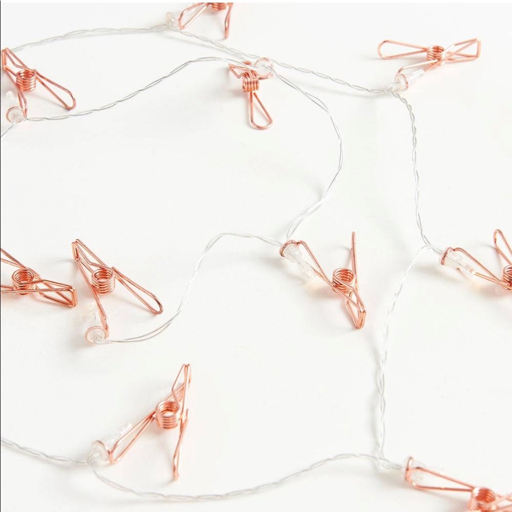 Paper Source Rose Gold String Lights with Photo Clips - Picture 3 of 5